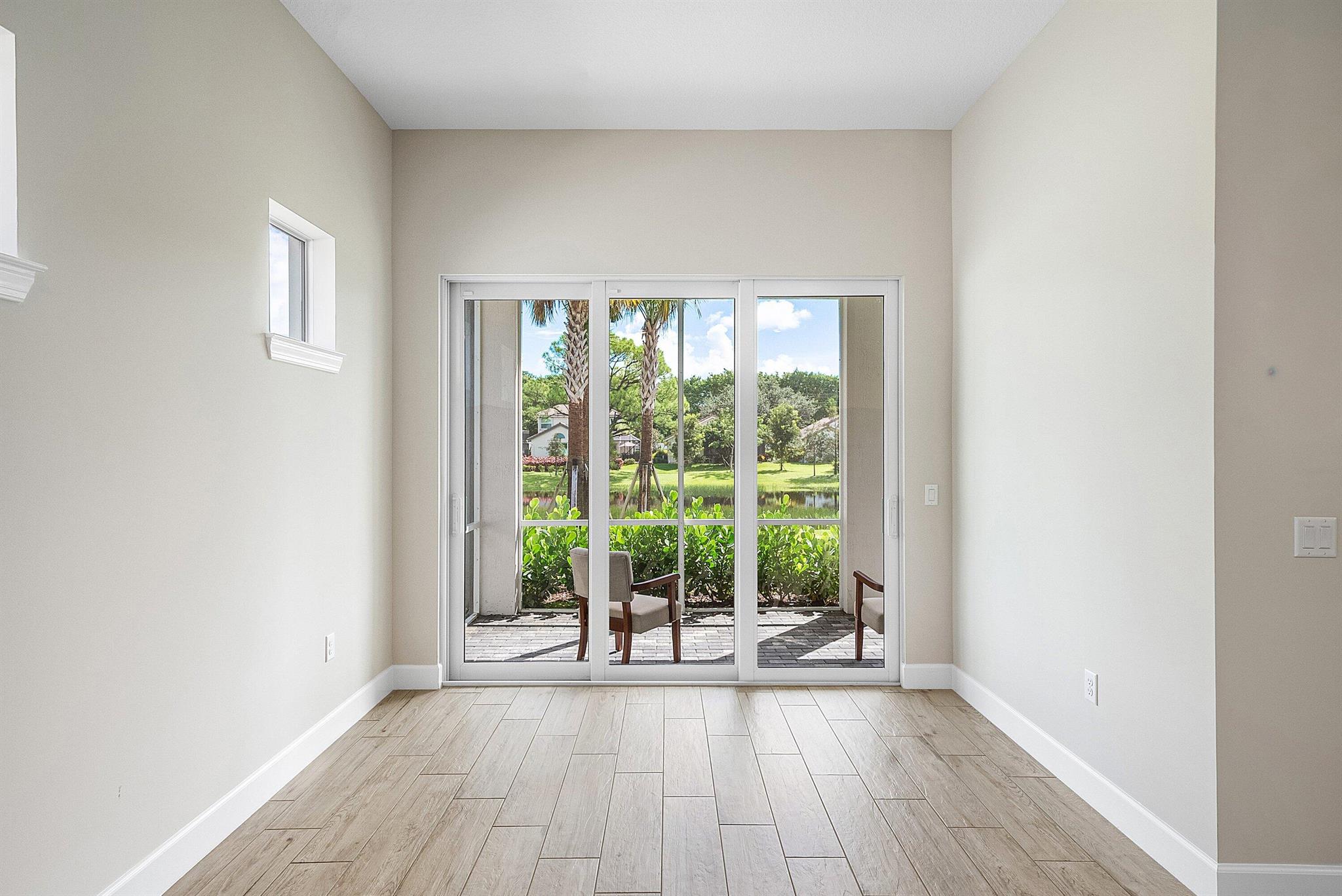 ENCLAVE AT SHERWOOD - Residential Lease
