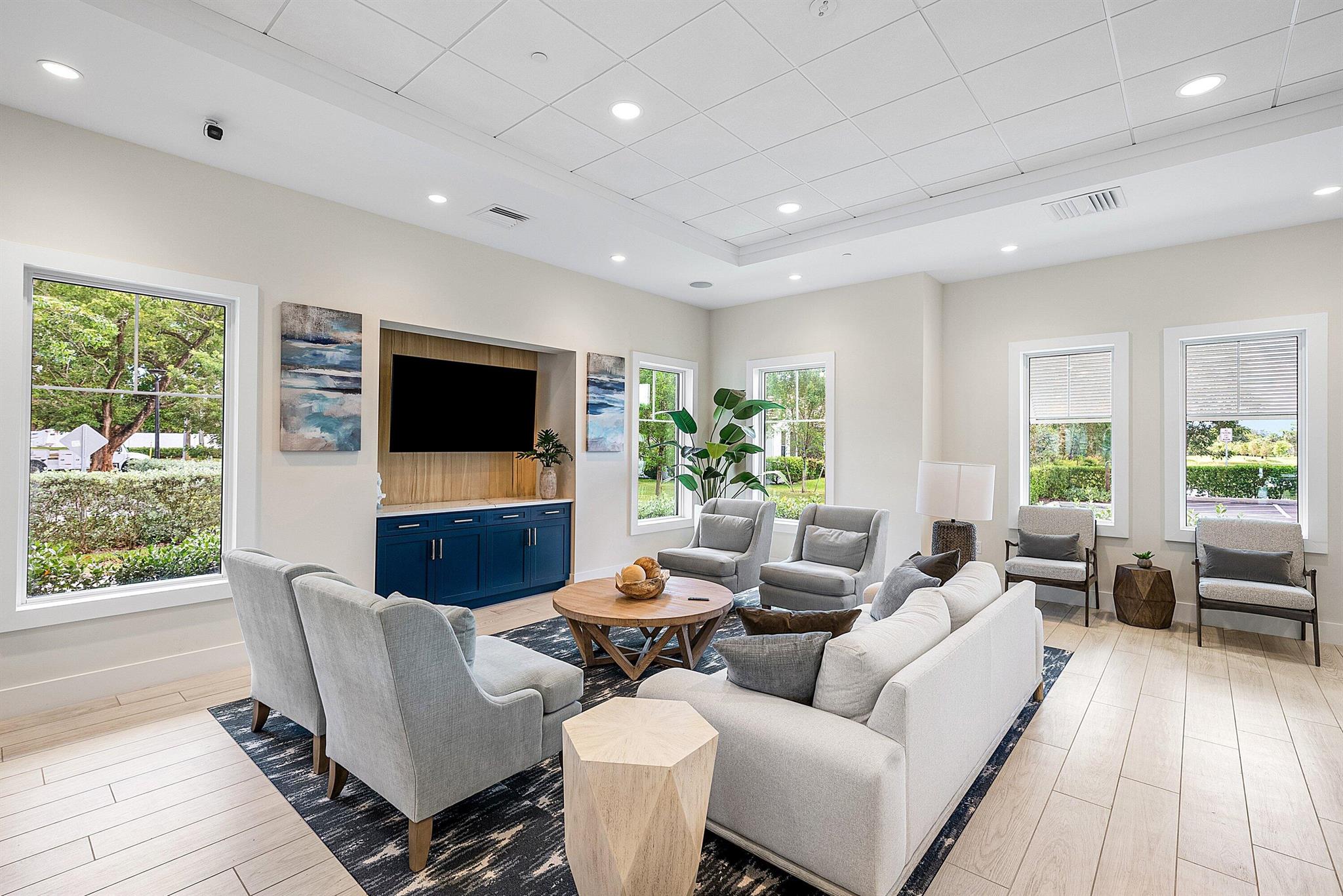 ENCLAVE AT SHERWOOD - Residential Lease