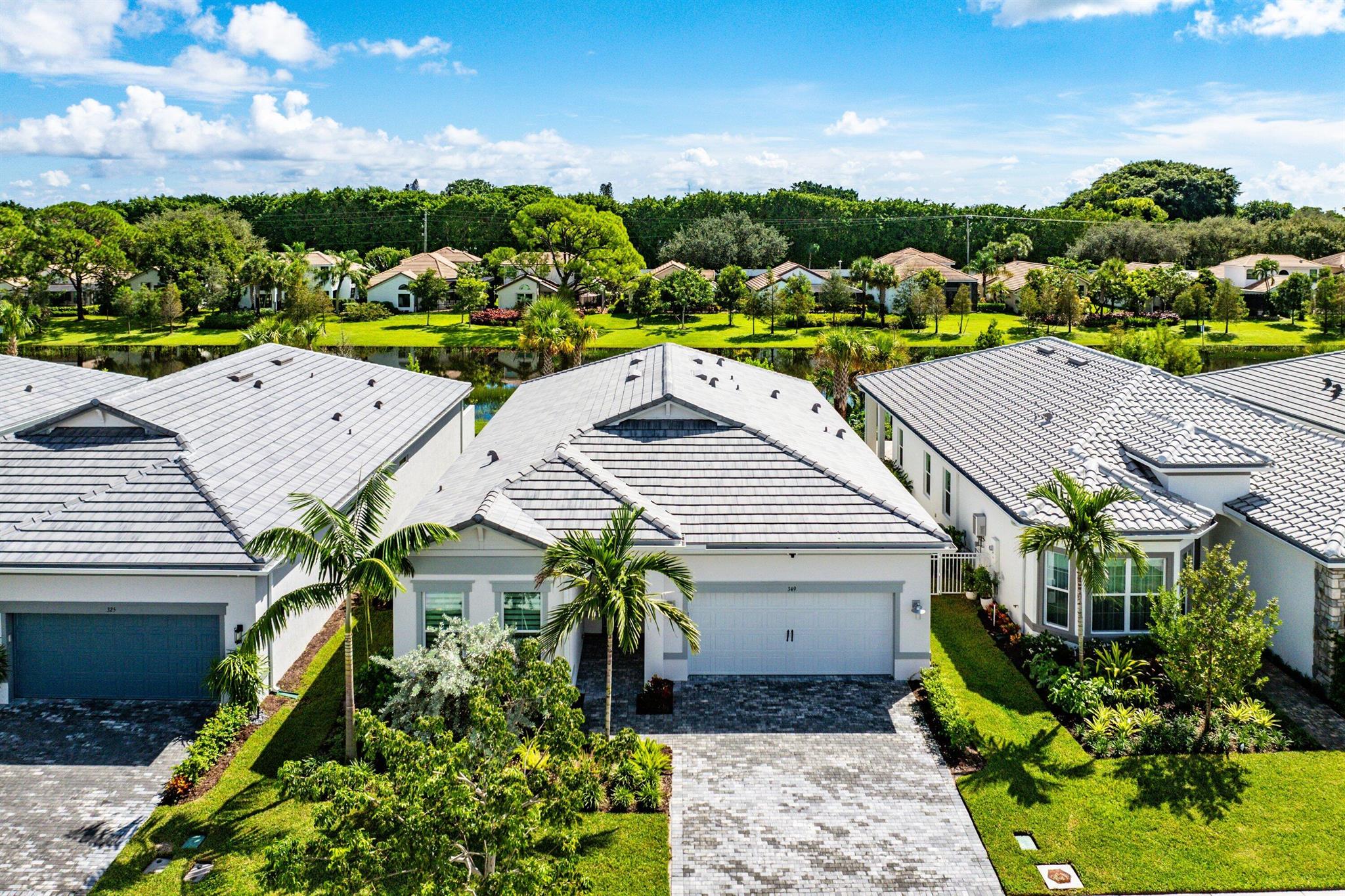 ENCLAVE AT SHERWOOD - Residential Lease