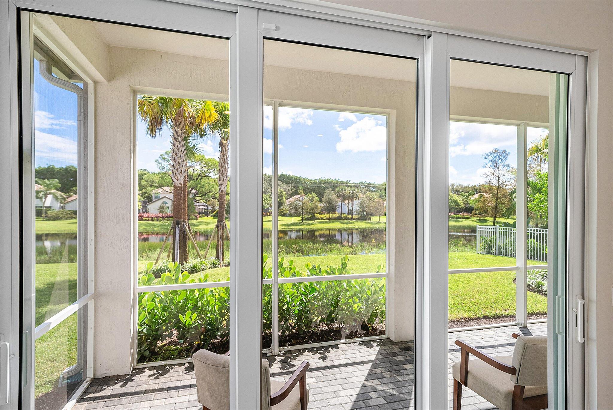 ENCLAVE AT SHERWOOD - Residential Lease