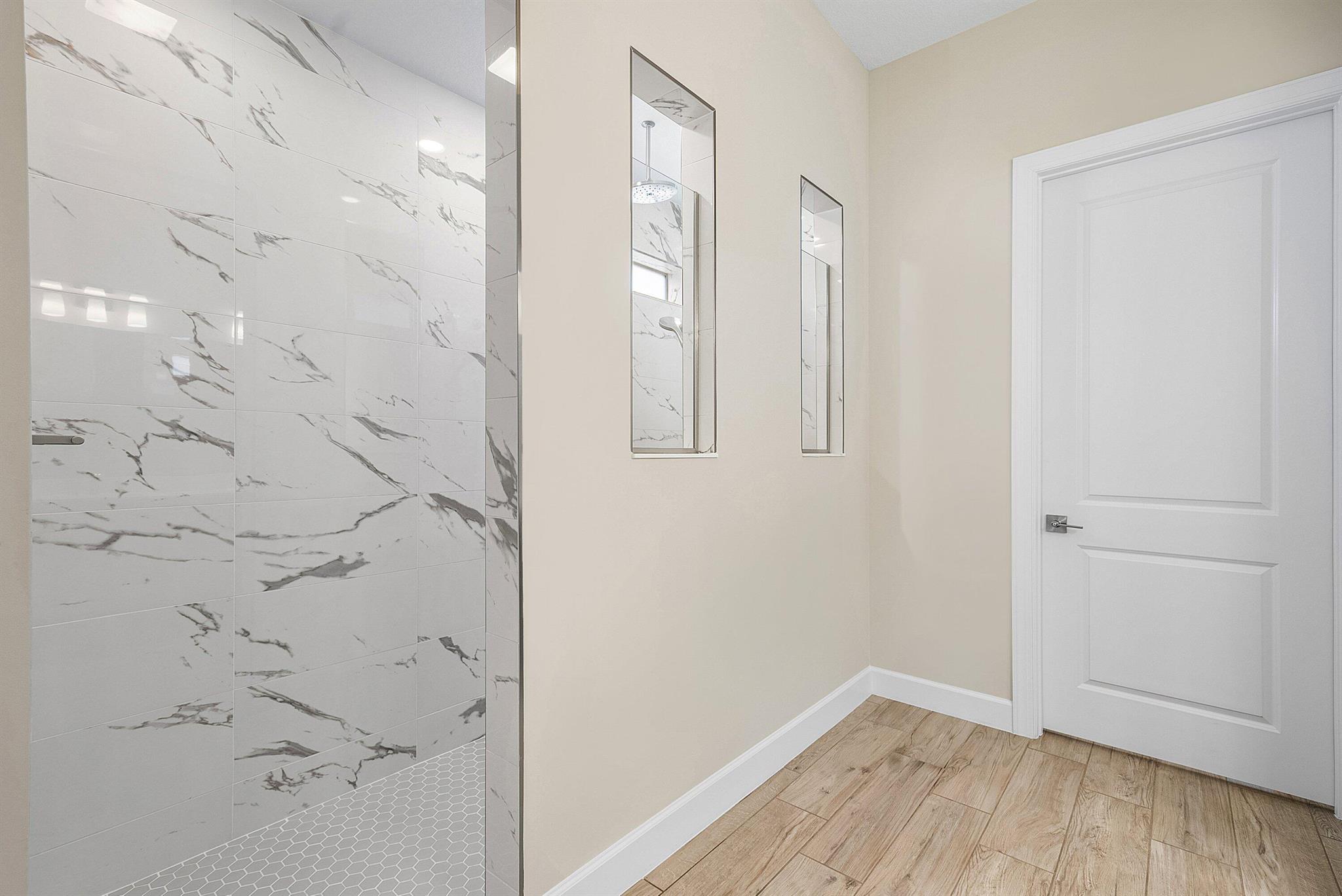 ENCLAVE AT SHERWOOD - Residential Lease