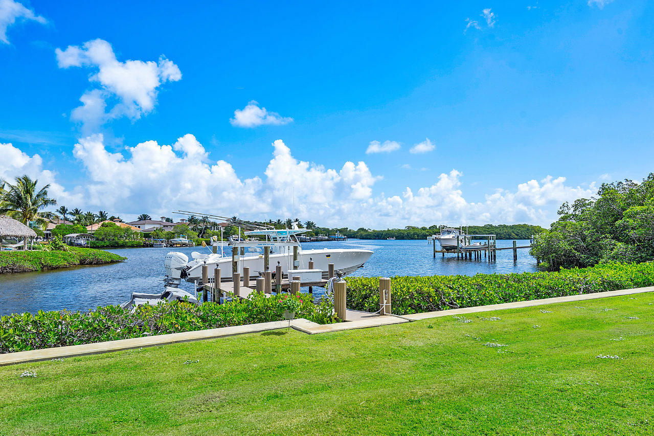 JUPITER RIVER ESTATES - Residential