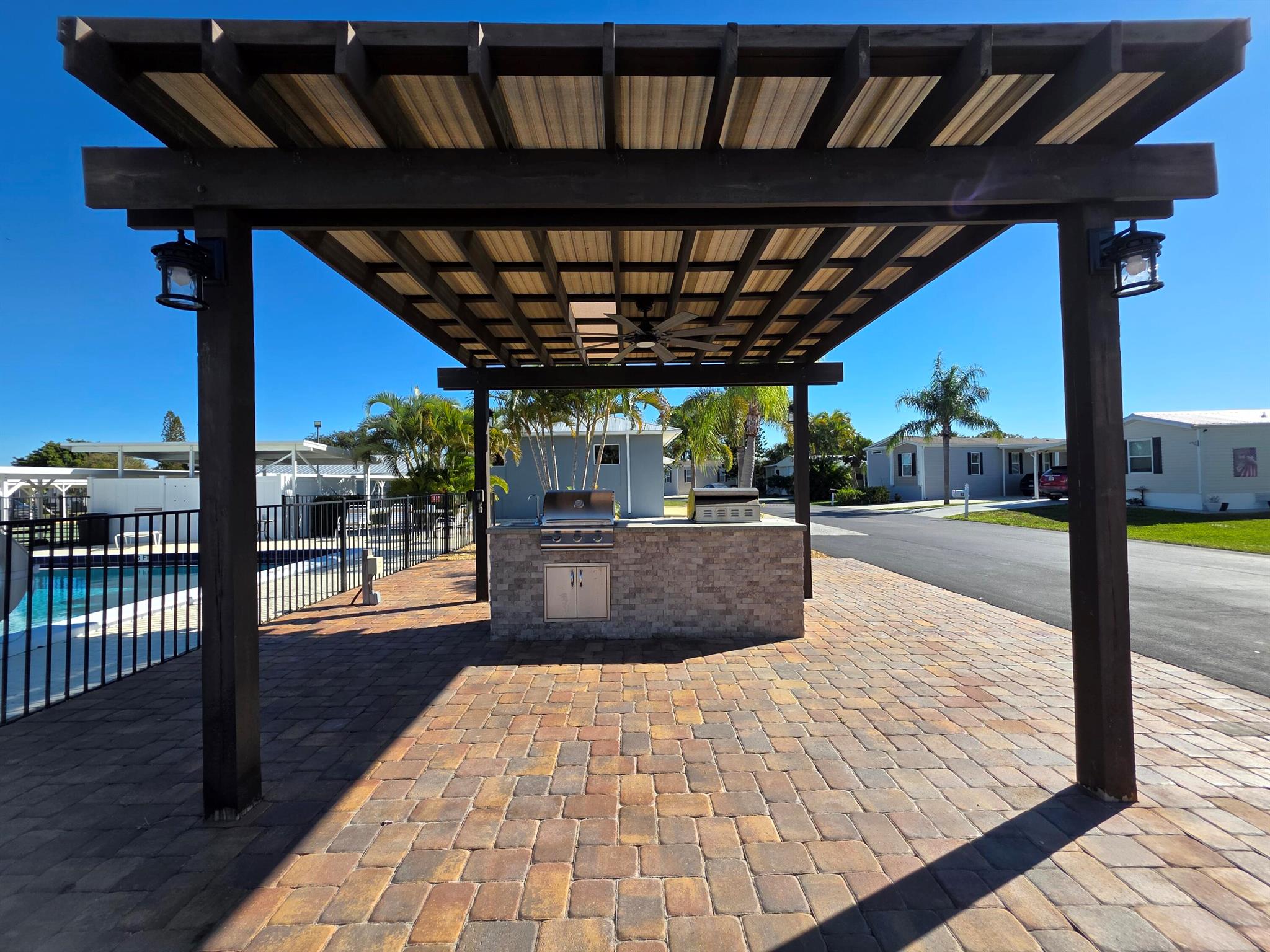 Sandhill Shores - Residential