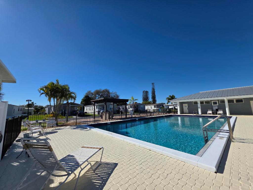 Sandhill Shores - Residential