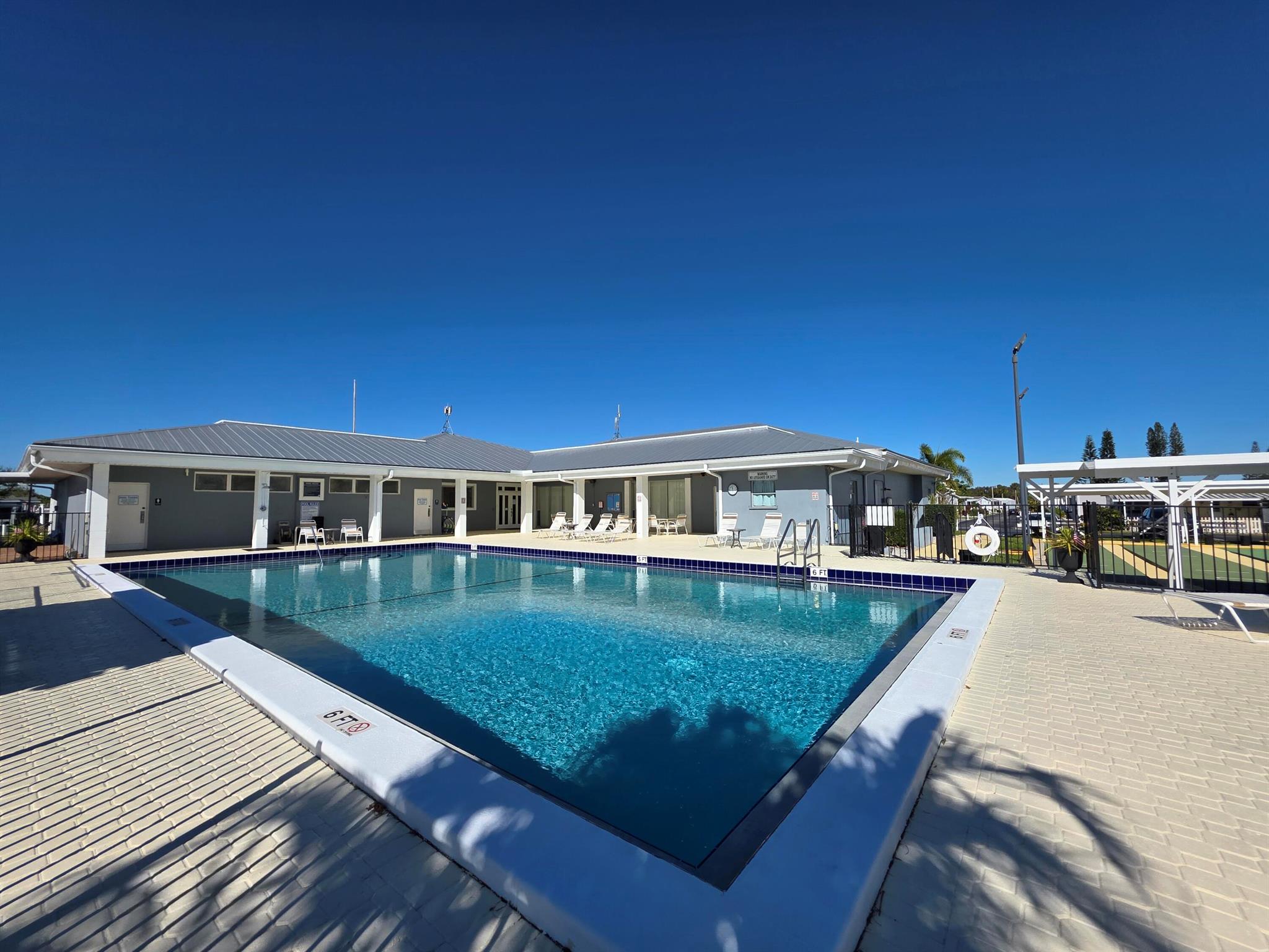 Sandhill Shores - Residential