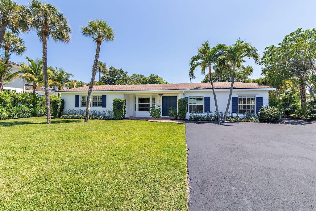 Photo of 120 Miramar Way, West Palm Beach, FL 33405 (MLS # R11116871)