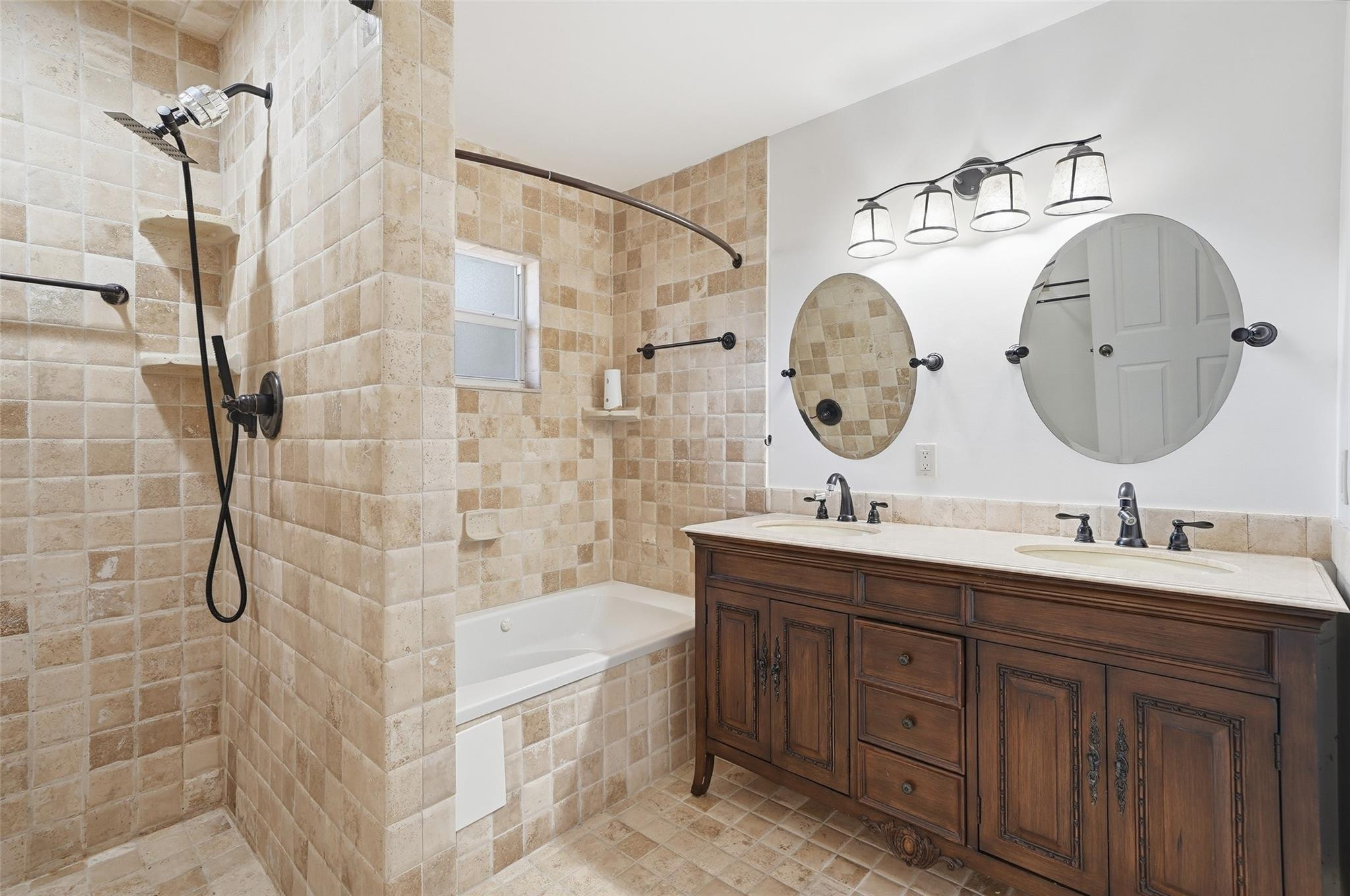 CARVER RANCHES - Residential