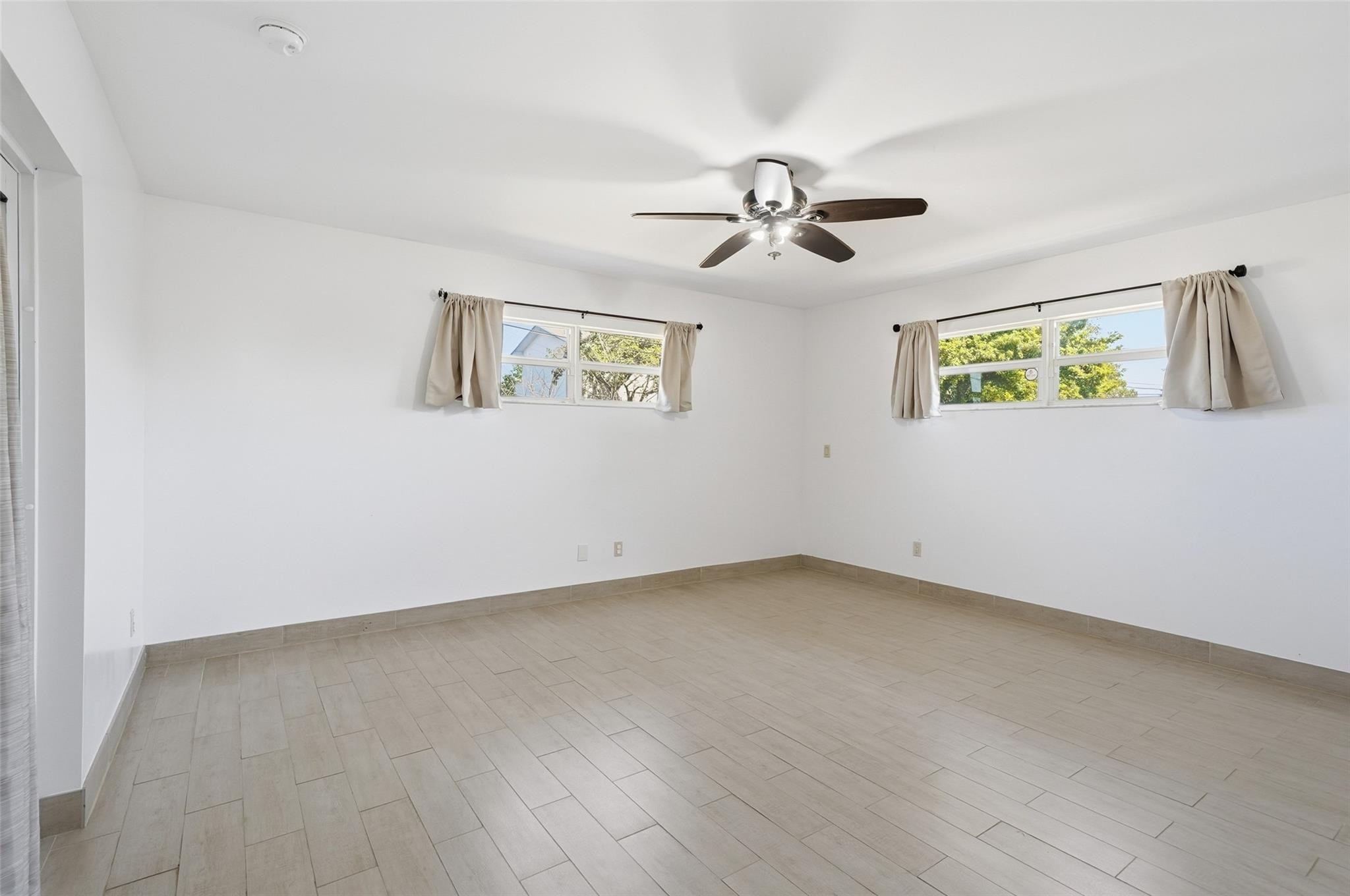 CARVER RANCHES - Residential