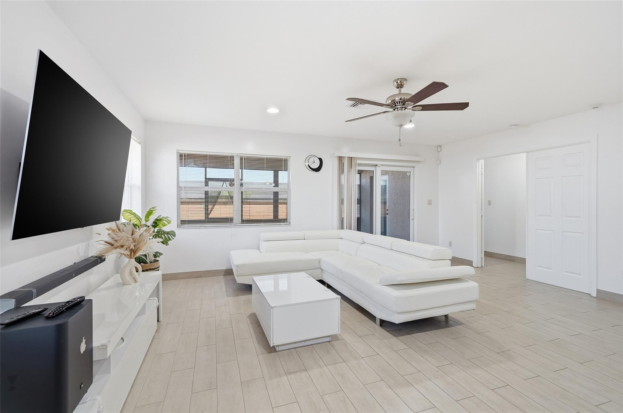 CARVER RANCHES - Residential