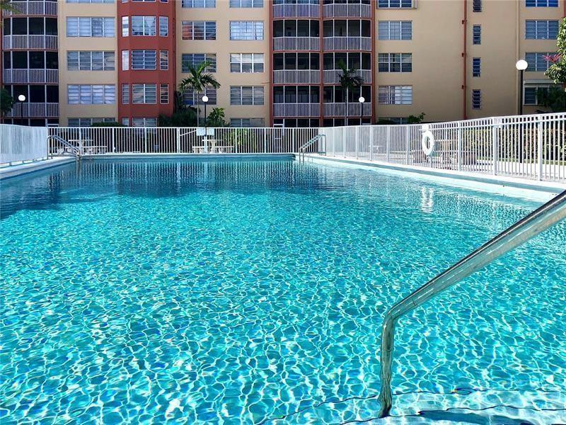 1700 NE 191st Street 401