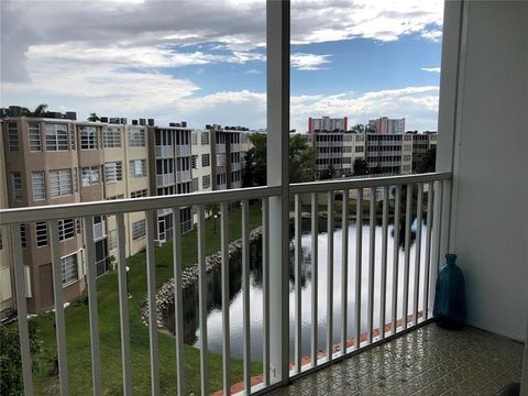 1700 NE 191st Street 401 Miami FL 33179