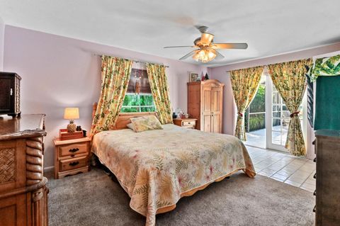 Single Family Residence in Jensen Beach FL 2020 23rd Terrace 21.jpg