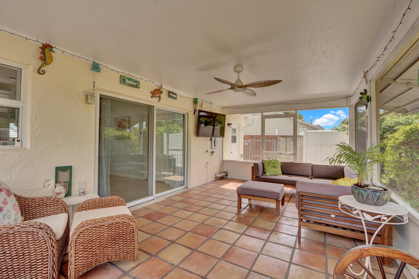 JUPITER VLG - Residential Lease