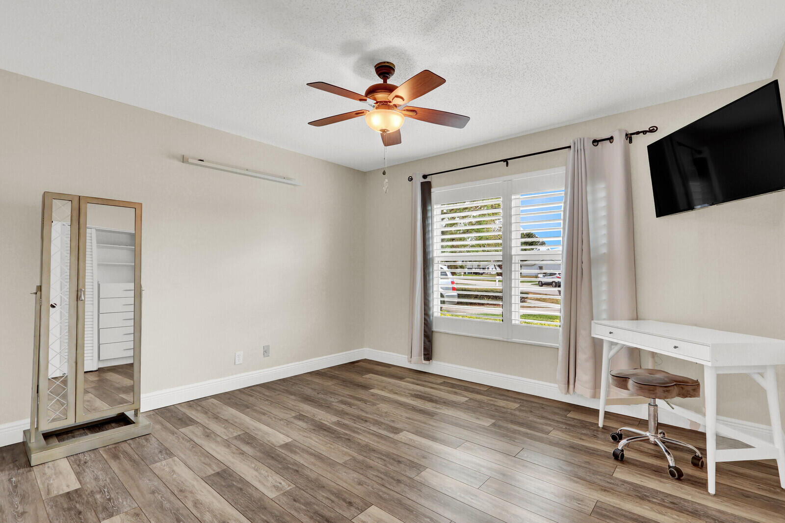 JUPITER VLG - Residential Lease