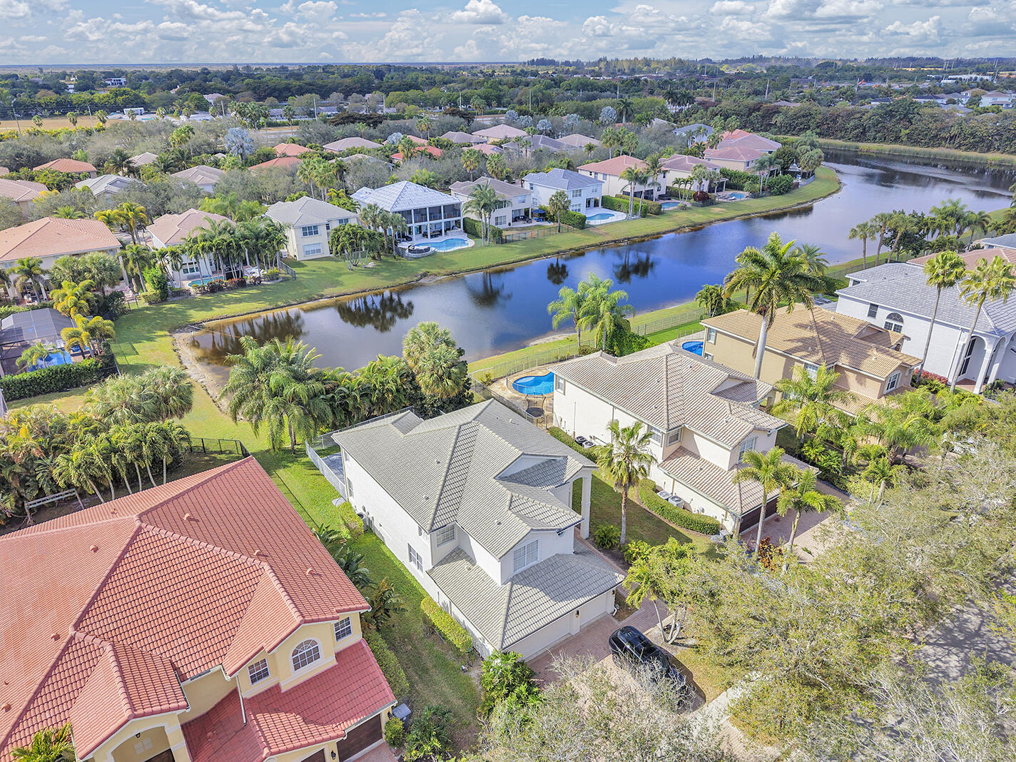 SATURNIA ISLES 4 - Residential