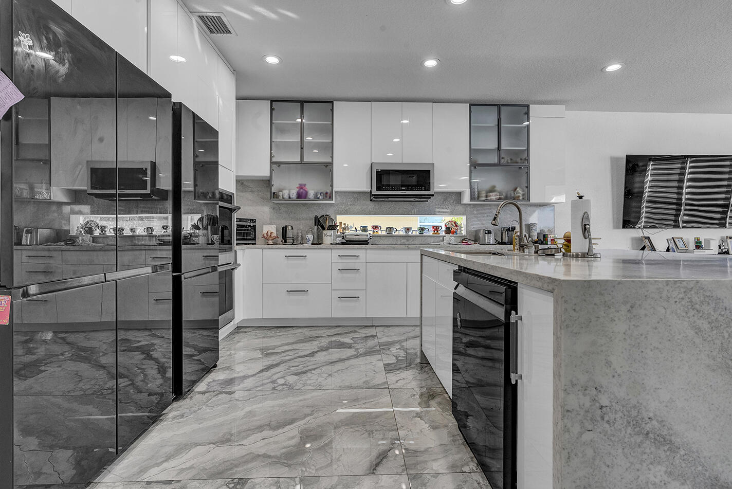 SATURNIA ISLES 4 - Residential