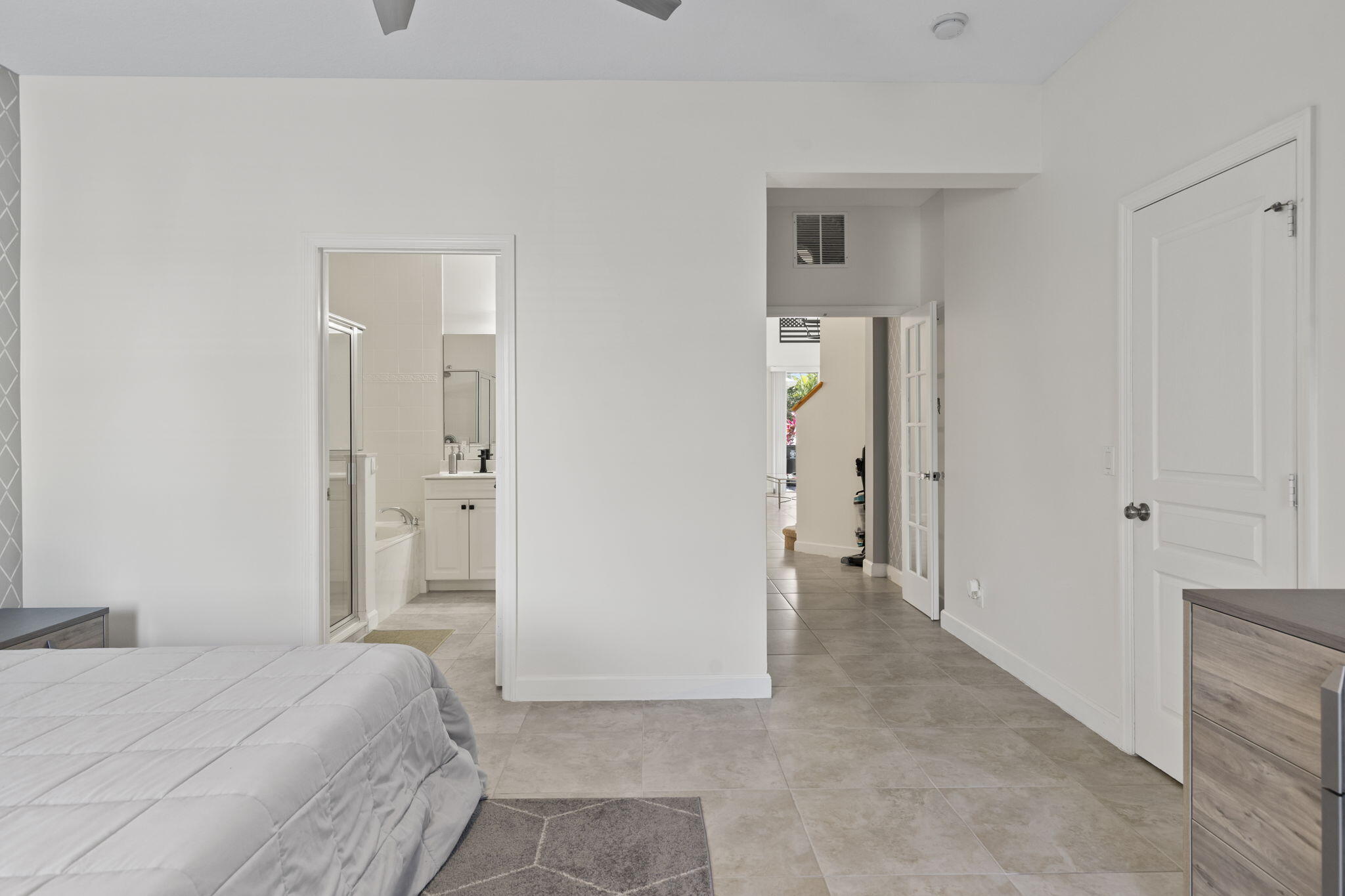 Tradition - Residential