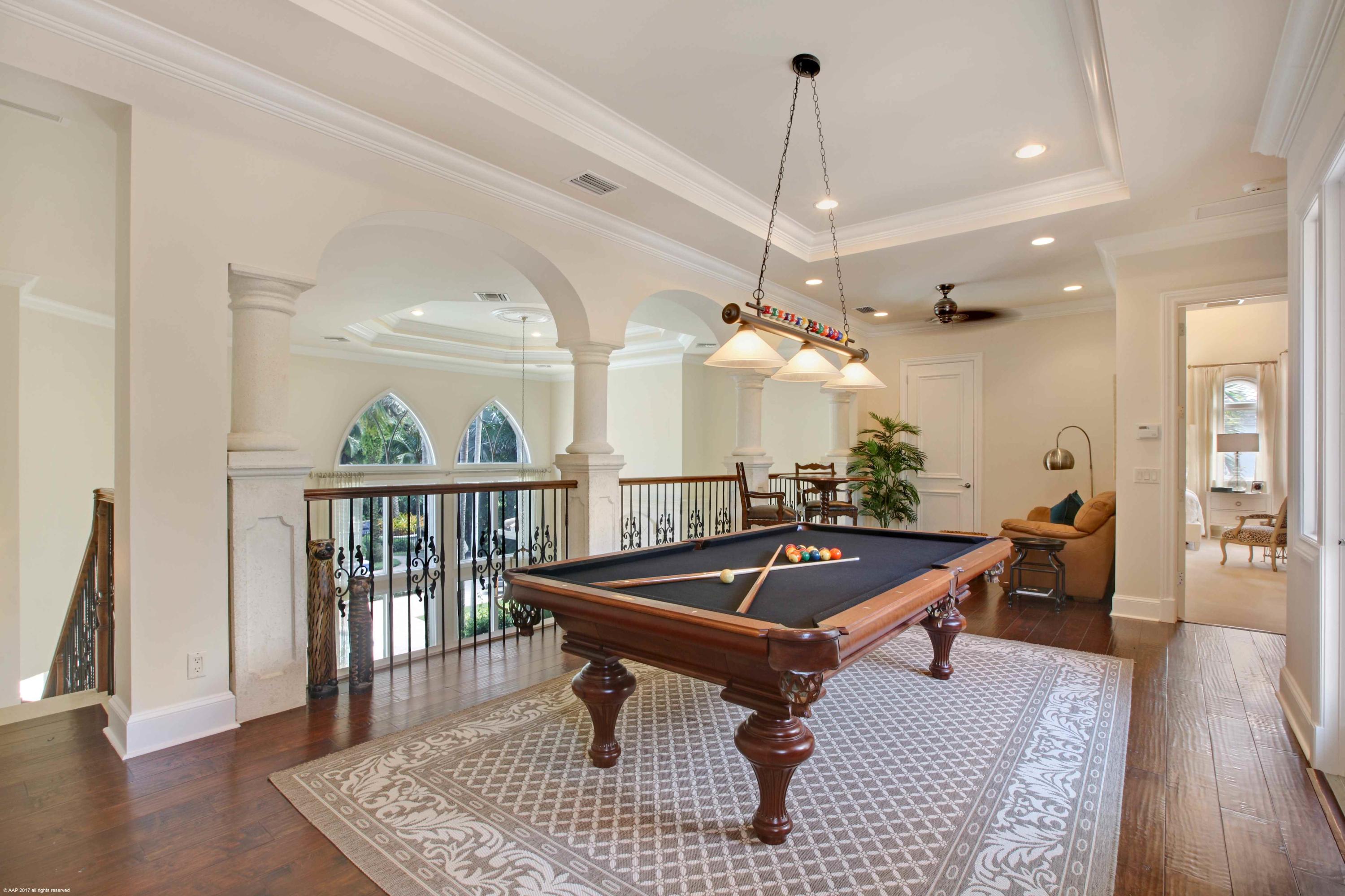 OLD PALM - Residential