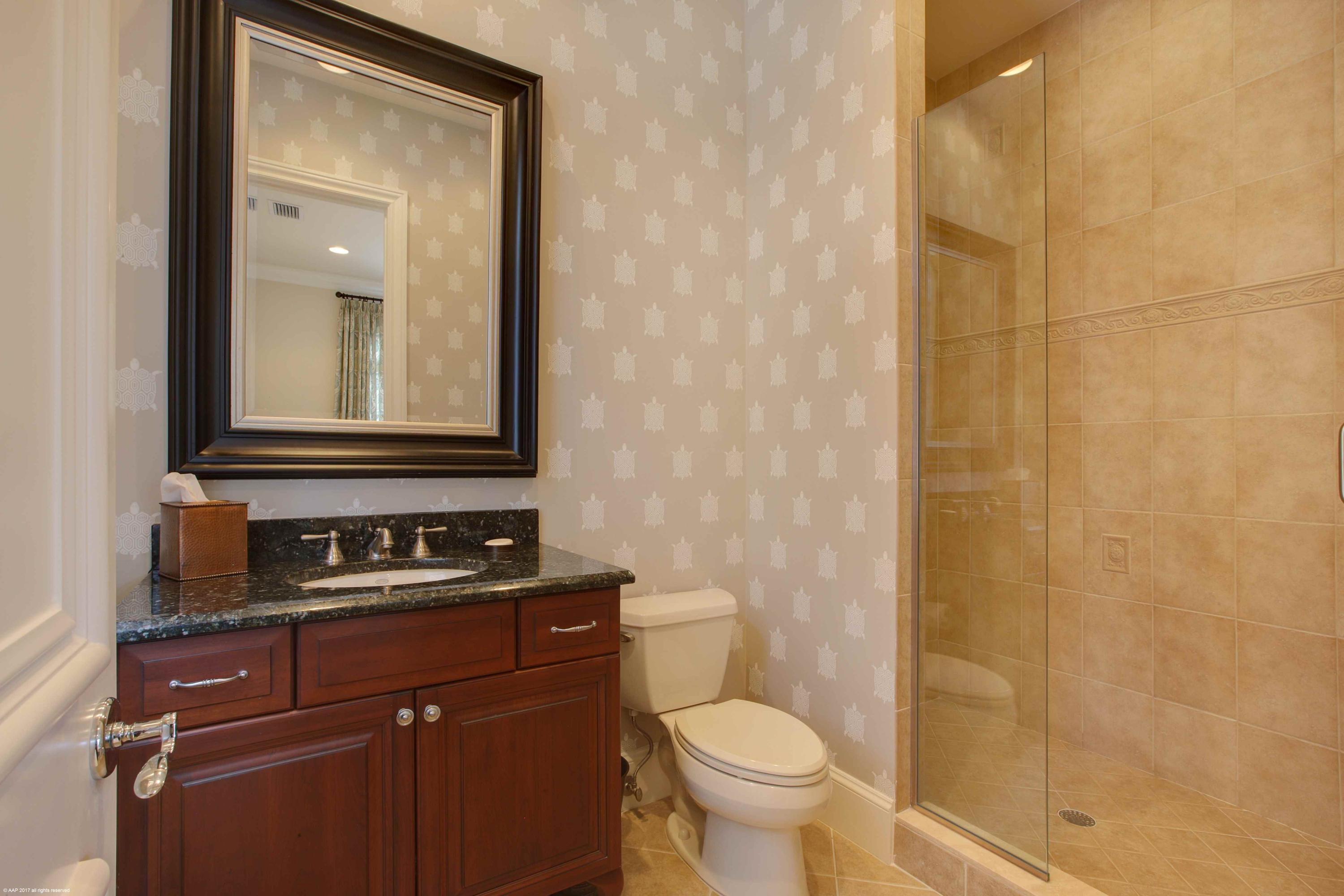 OLD PALM - Residential