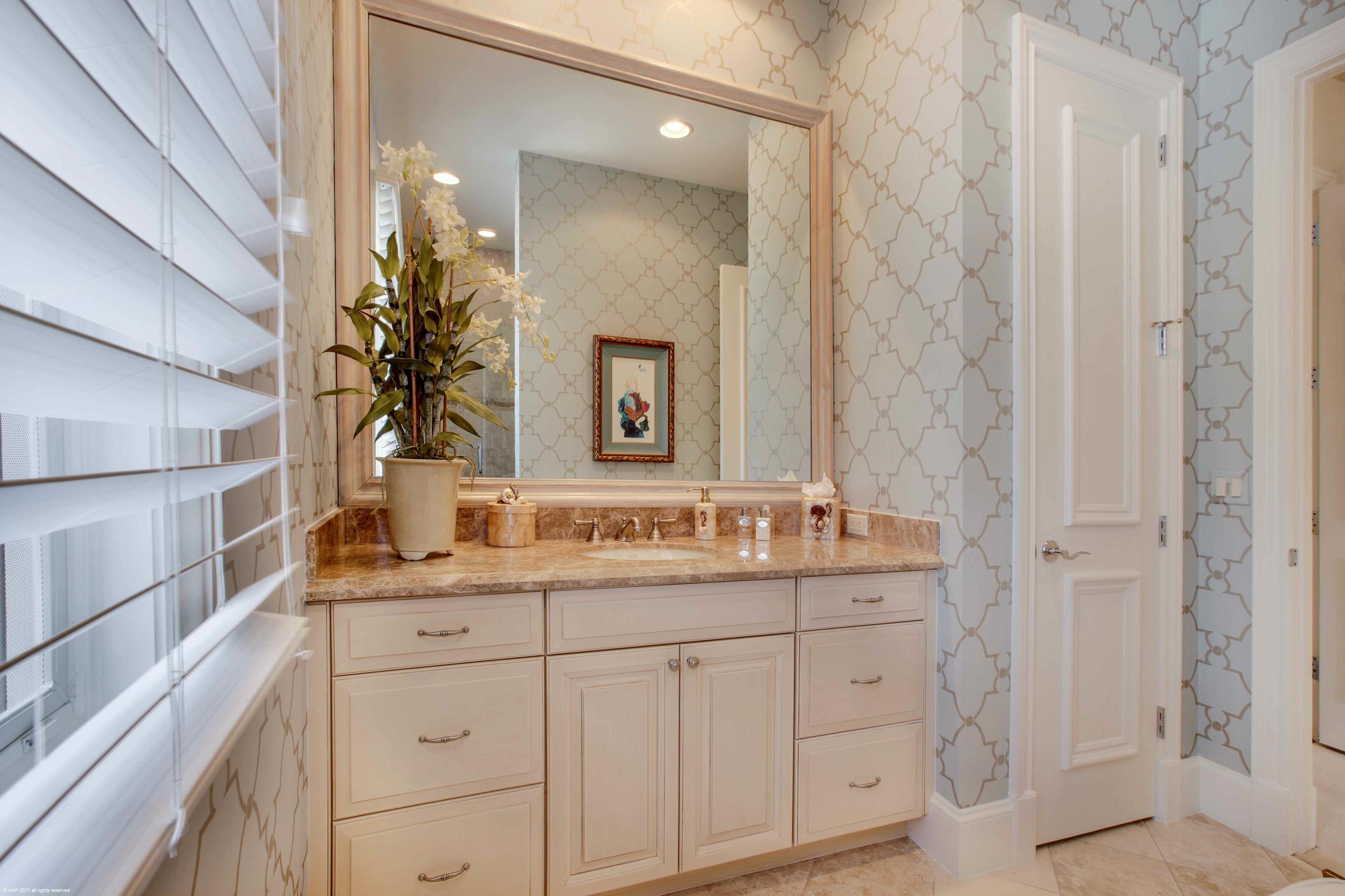 OLD PALM - Residential