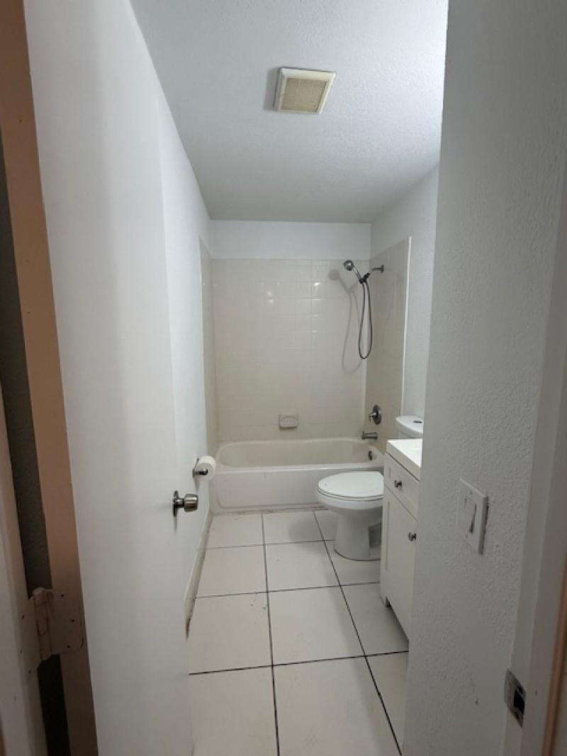 L D C Estates 75-31 B - Residential Lease