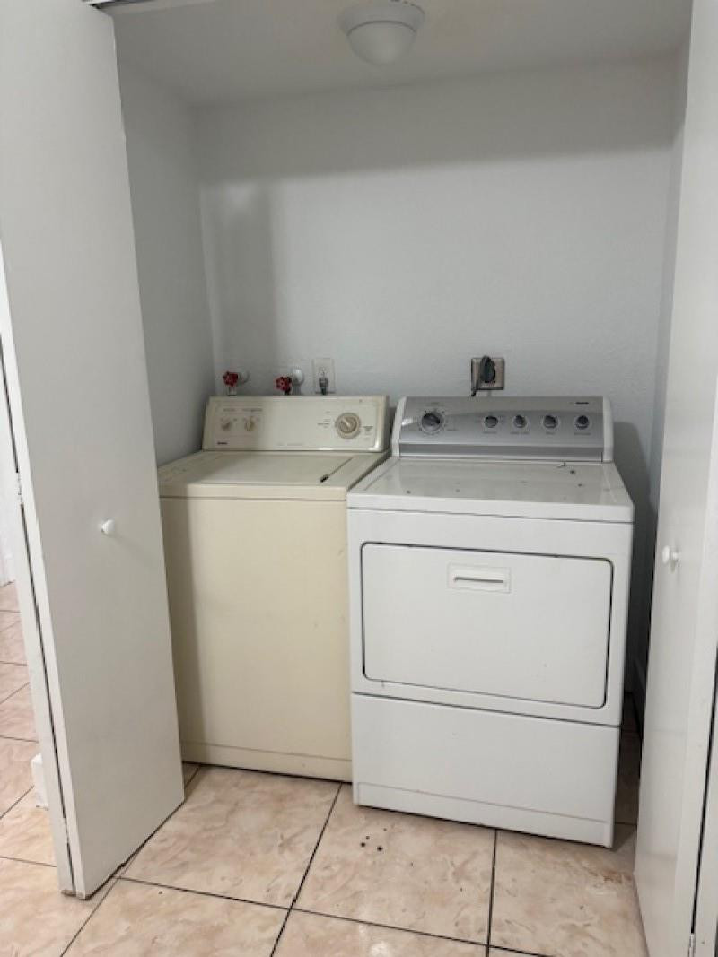 L D C Estates 75-31 B - Residential Lease