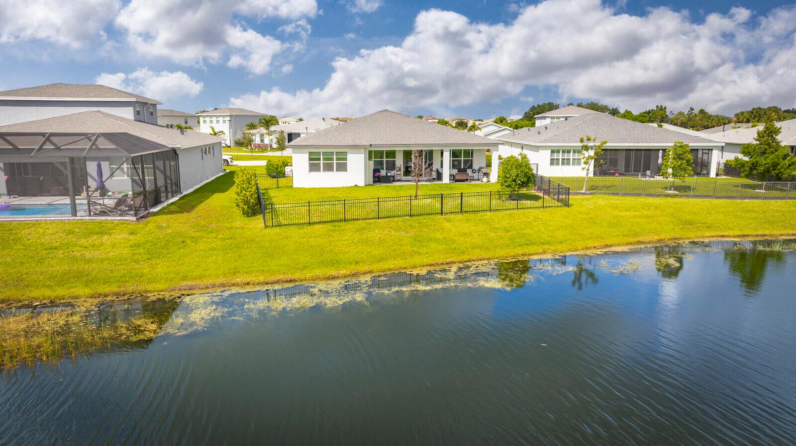 MATTAMY AT SOUTHERN GROVE - Residential