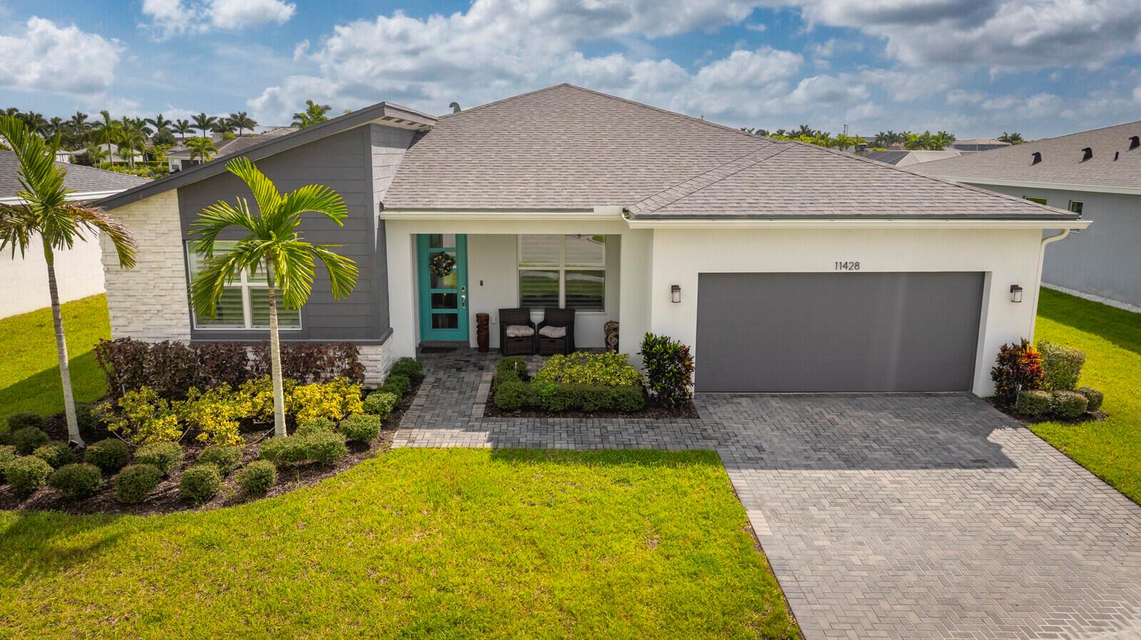 MATTAMY AT SOUTHERN GROVE - Residential