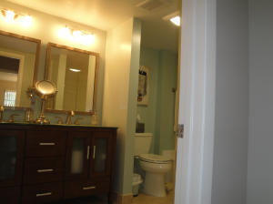 SOUTHPORT AT HUNTERS RUN CONDO - Residential