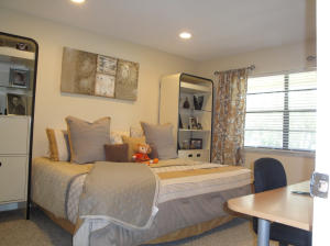 SOUTHPORT AT HUNTERS RUN CONDO - Residential