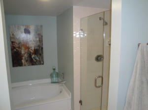 SOUTHPORT AT HUNTERS RUN CONDO - Residential