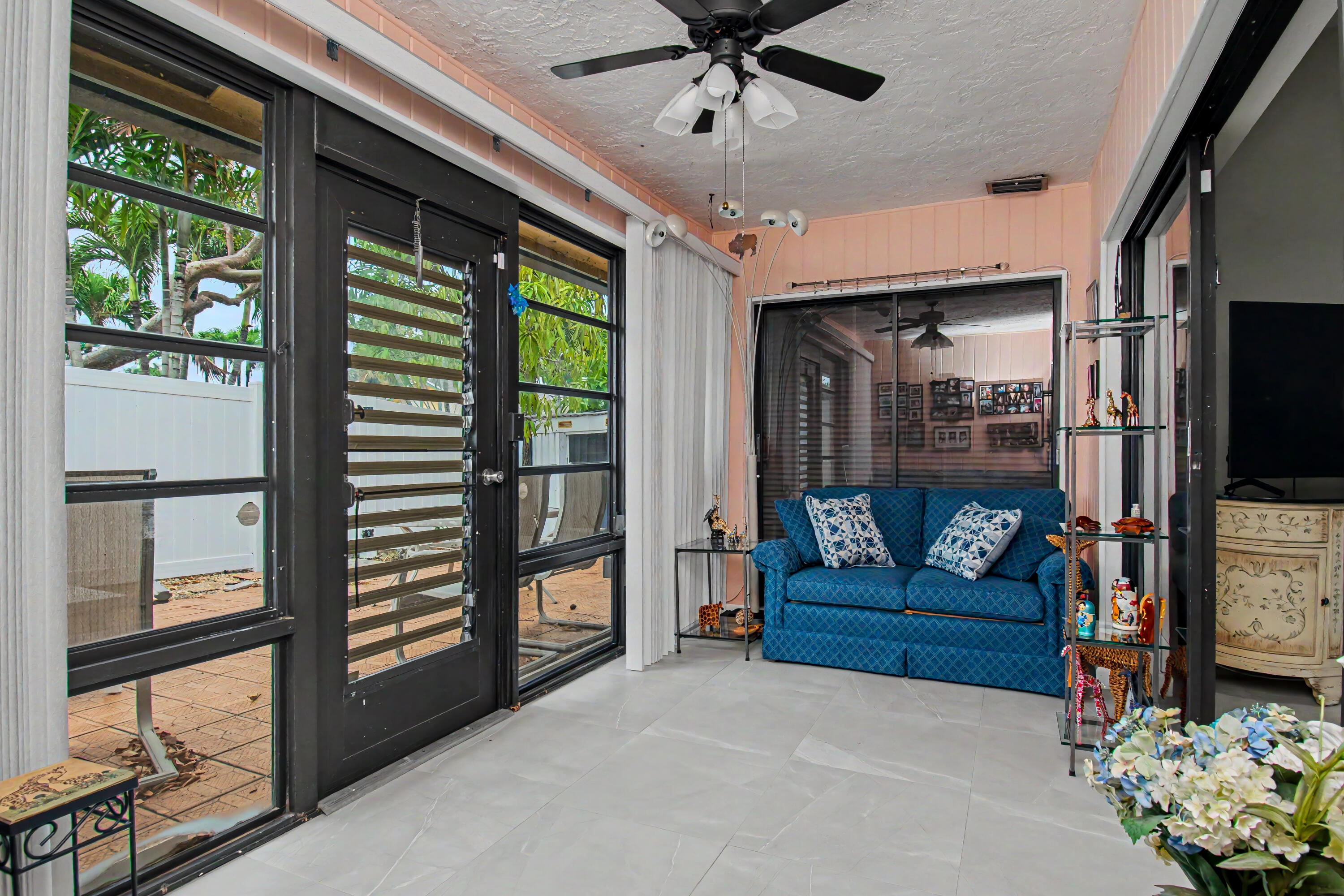 BOCA PATIO VLG - Residential