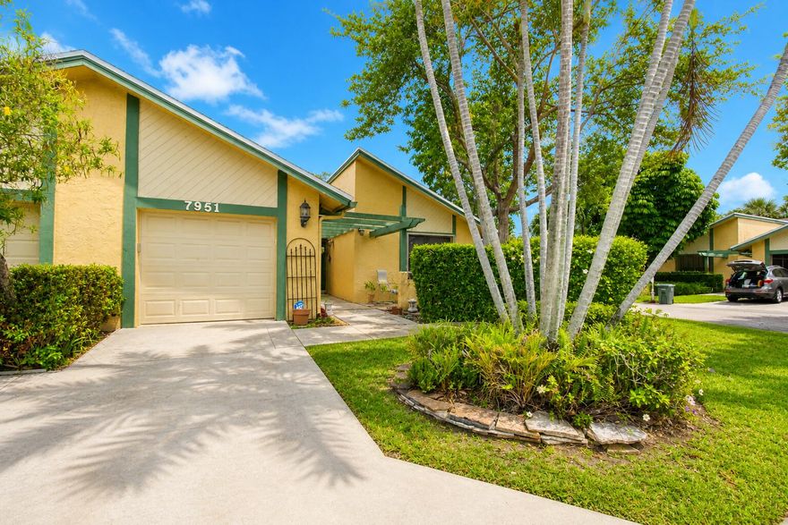 Boca patio Village large corner Villa. Three bedrooms, two baths and enclosed patio with tile floors .beautiful fenced in private backyard. Accordion shutters, large porcelain tile in the living areas ,laminate floors in the bedrooms .fans throughout .master bathroom has been totally renovated. Newer dishwasher and washer dryer under three years old . Kitchen has double sink, tan cabinets to the ceiling and corian countertops plus an extra large pantry. Many high hats throughout the house. The villa is in excellent condition and close to all shopping great schools and main roads.