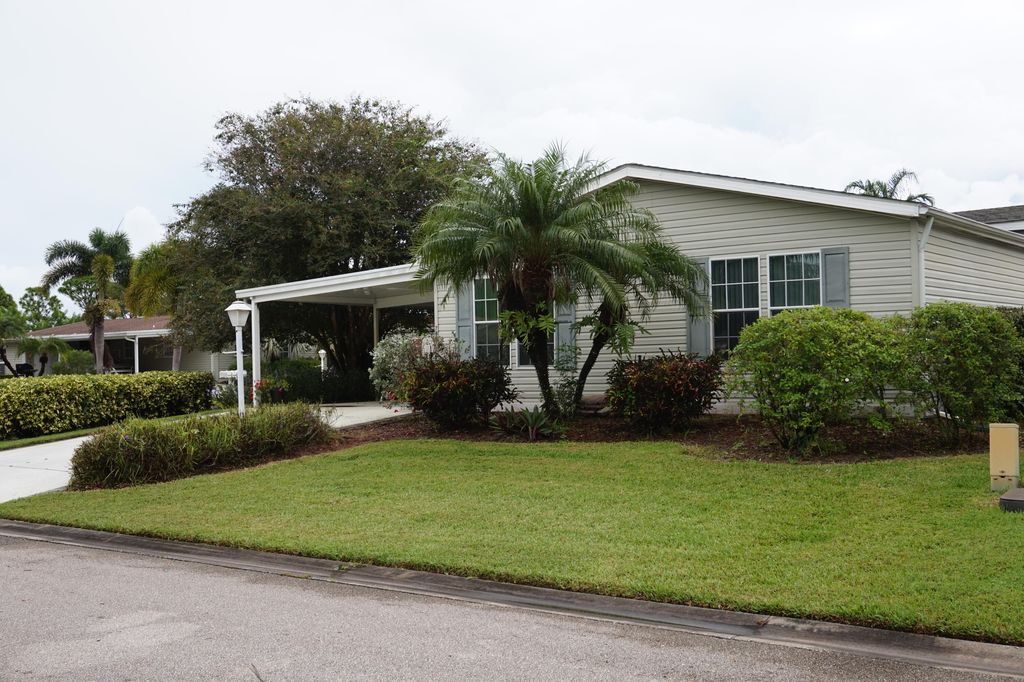 Photo of 7634 Barn Owl Drive, Port Saint Lucie, FL 34952 (MLS # R10920460)
