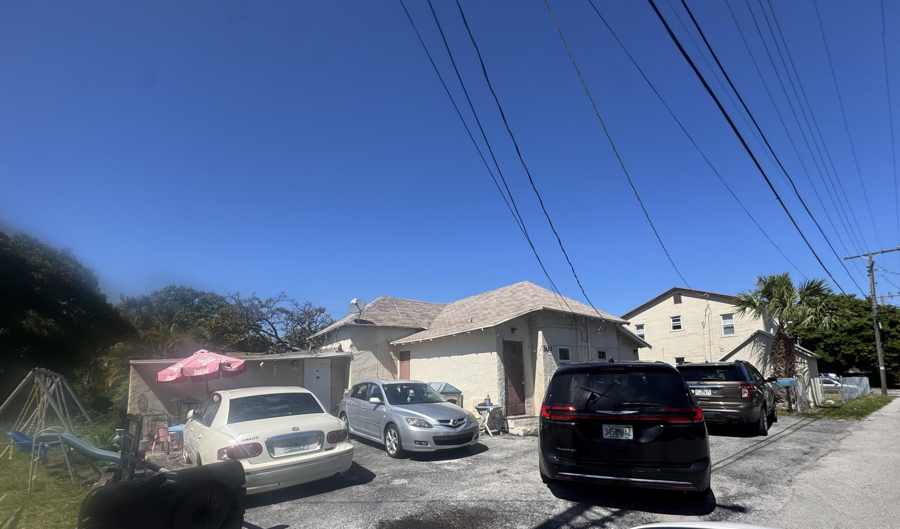 ROSEDALE - Residential Income