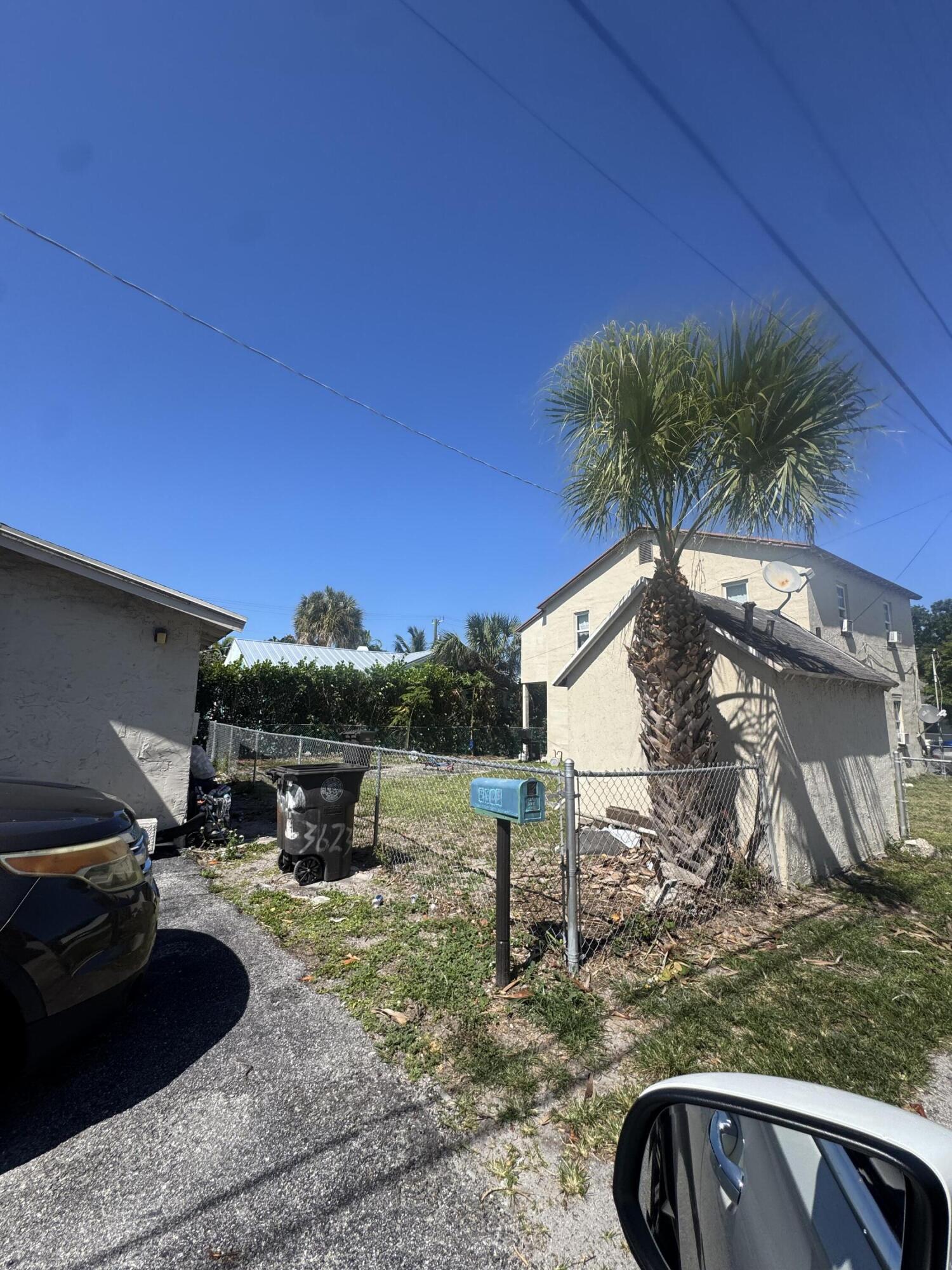 ROSEDALE - Residential Income