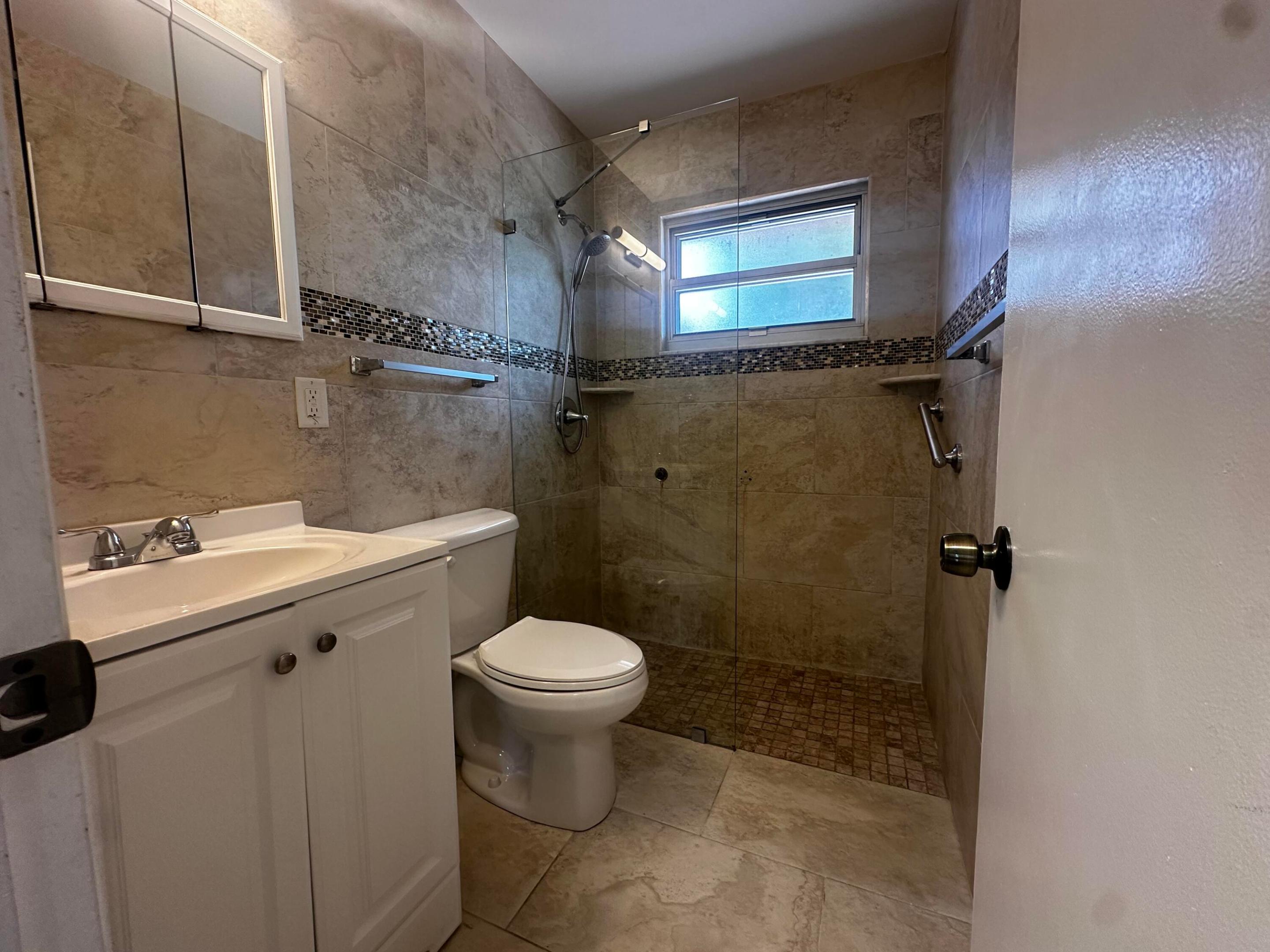 HILLCREST HEIGHTS - Residential Lease