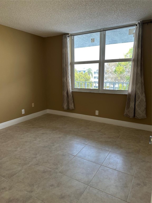 Palm Springs 2 - Residential