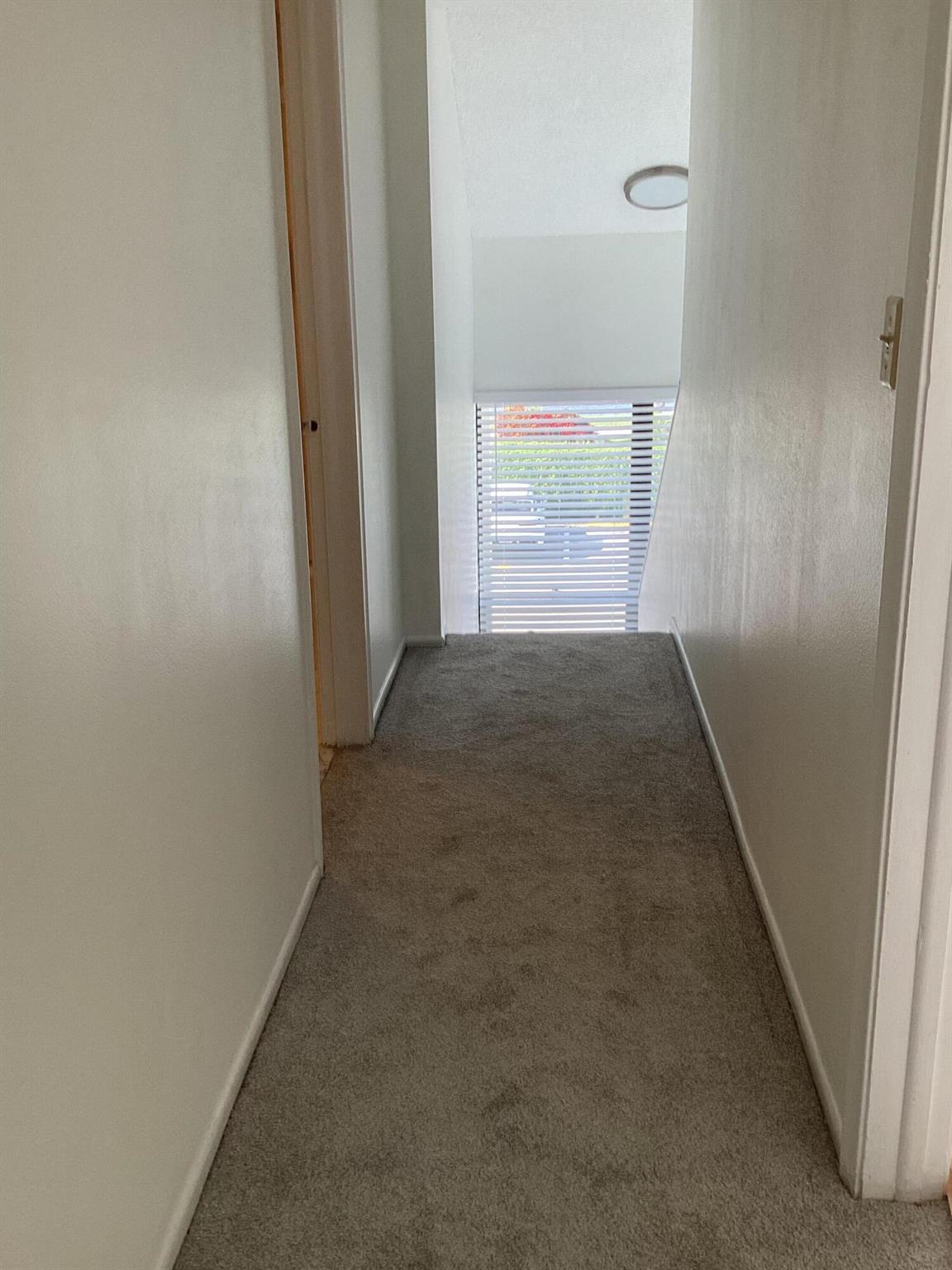 BRIDGEWOOD TOWNHOUSE COND - Residential Lease