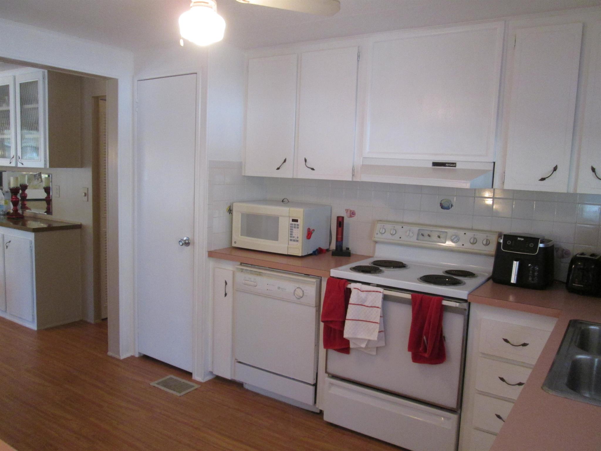 MARALAGO CAY - Residential