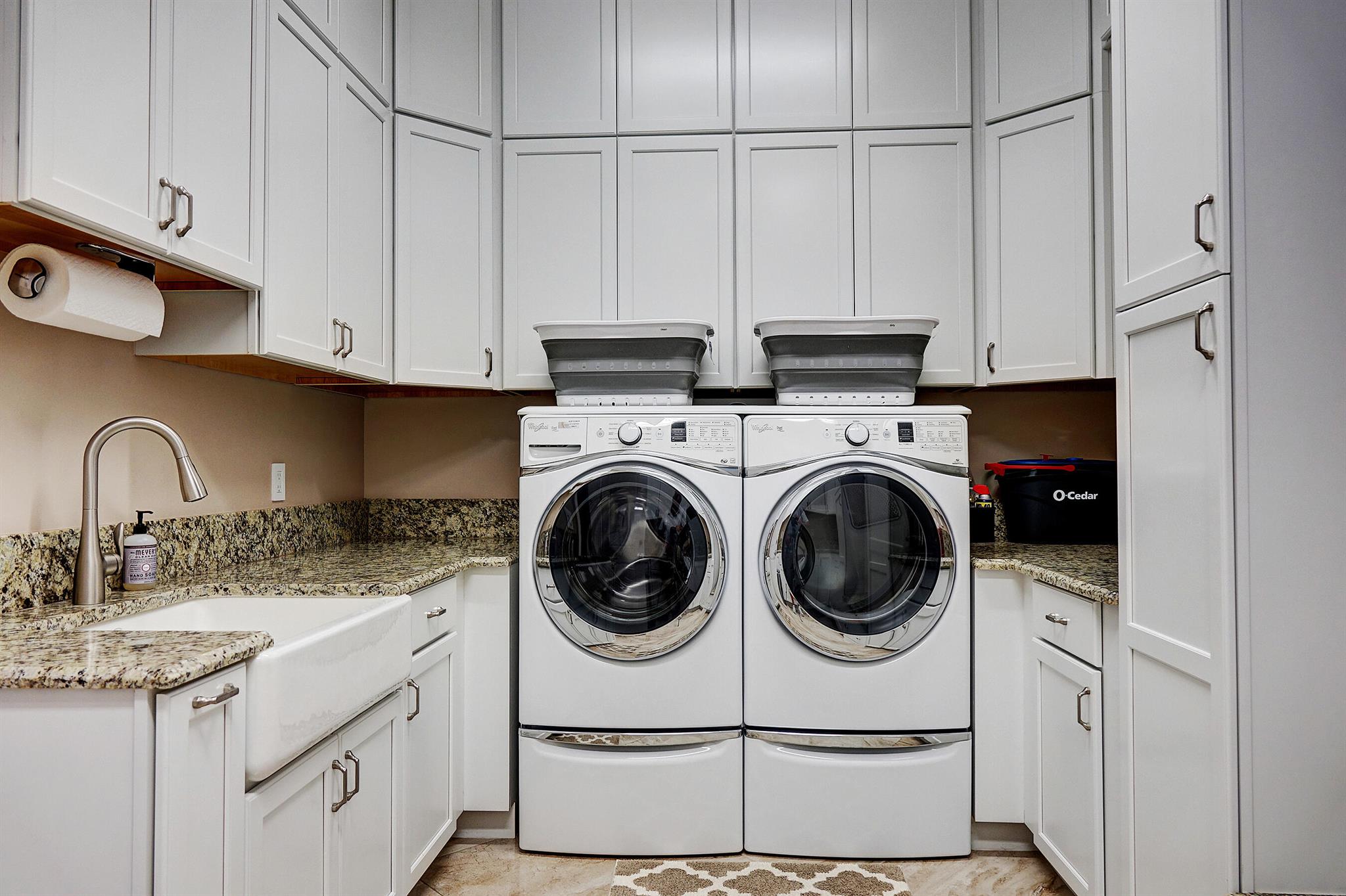 PLANTATIONS - Residential