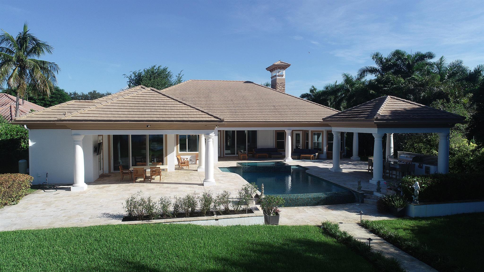 PLANTATIONS - Residential