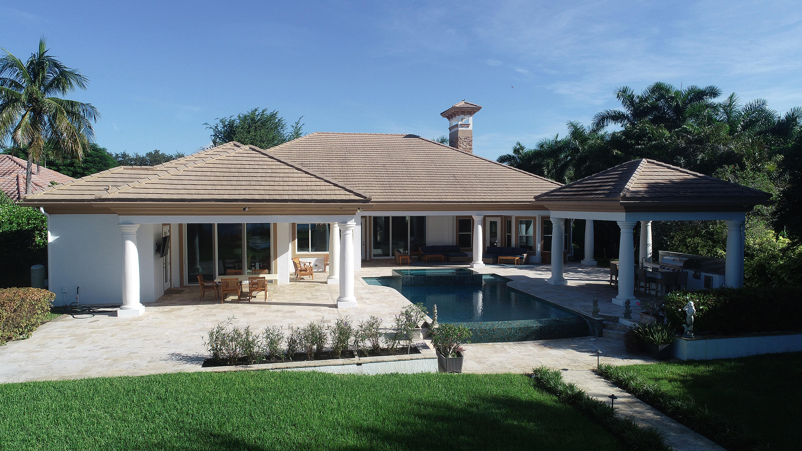 PLANTATIONS - Residential