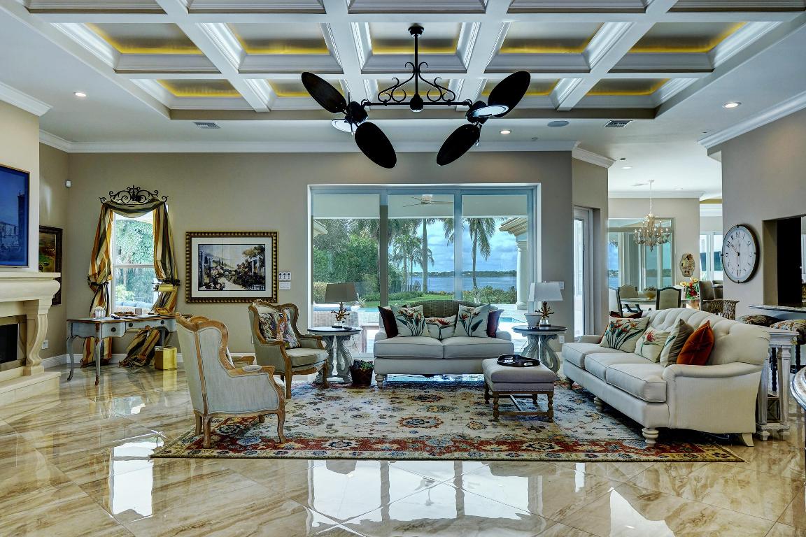 PLANTATIONS - Residential