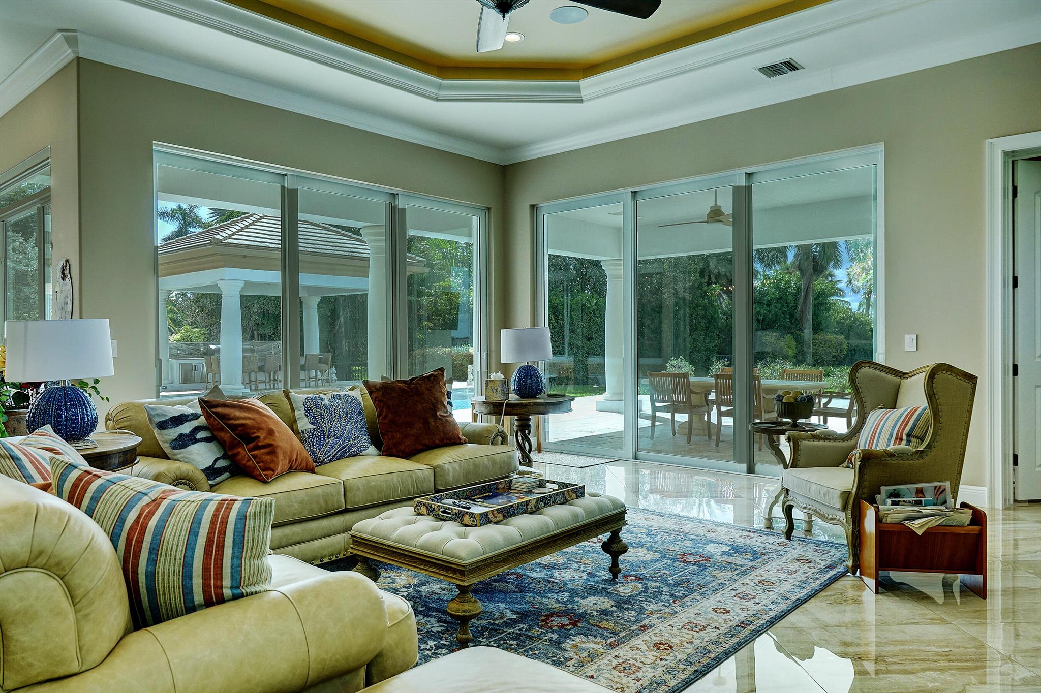 PLANTATIONS - Residential