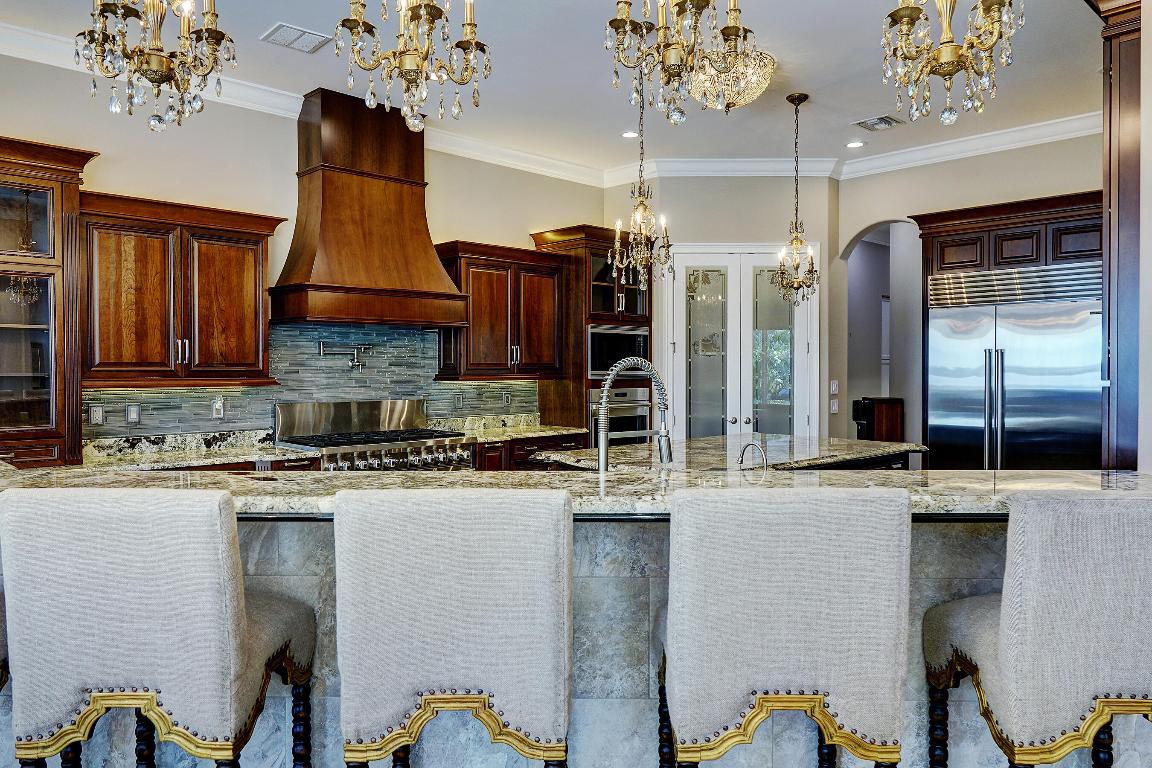 PLANTATIONS - Residential