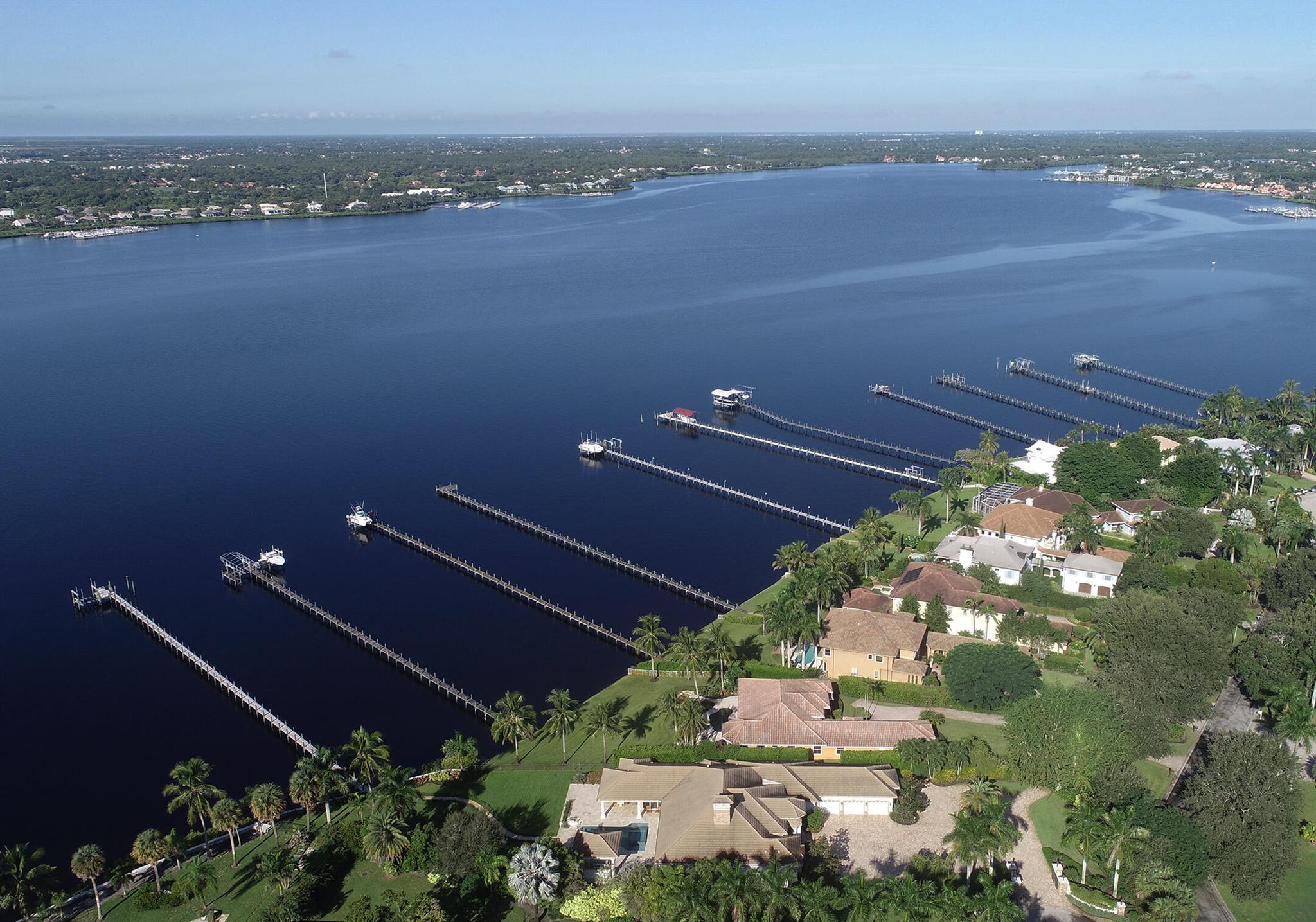 PLANTATIONS - Residential