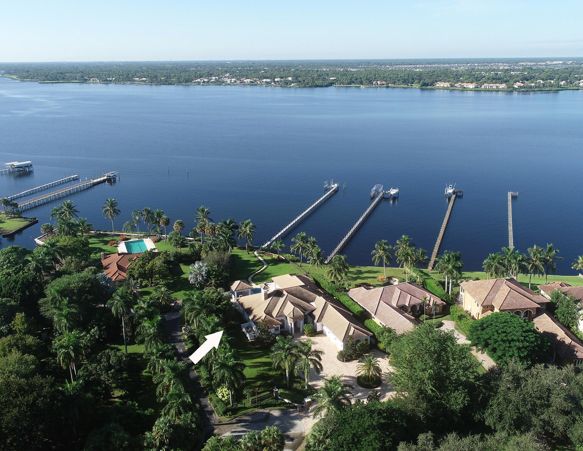 PLANTATIONS - Residential