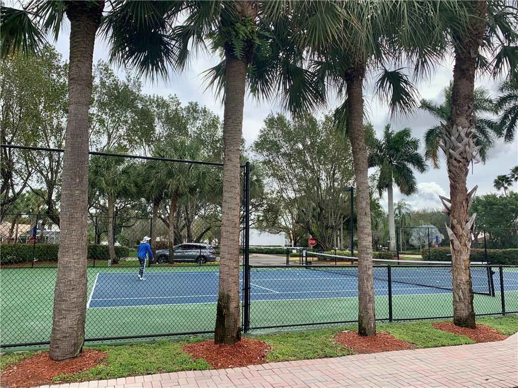 Sandpiper Landings - Residential
