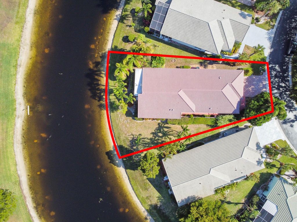 Photo of 2812 Waters Edge Circle, Greenacres, FL 33413 (MLS # R10986266)